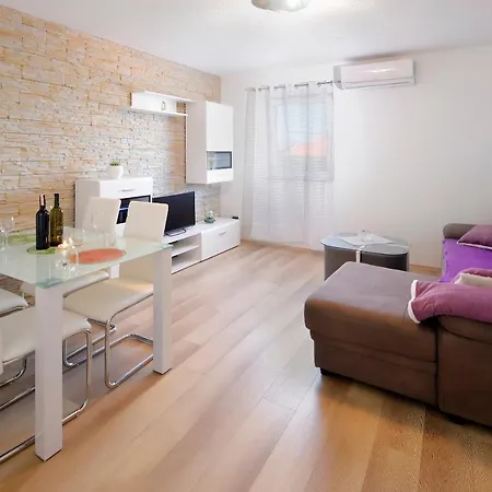 L&r Apartamento *