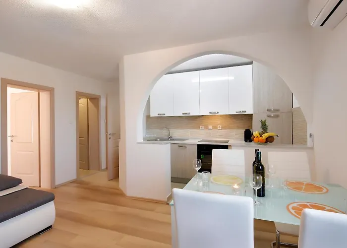 L&r Apartament Vrh (Krk)