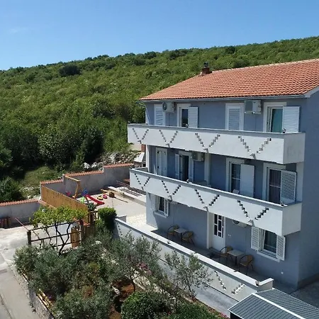 Apartment L&r Vrh (Krk)
