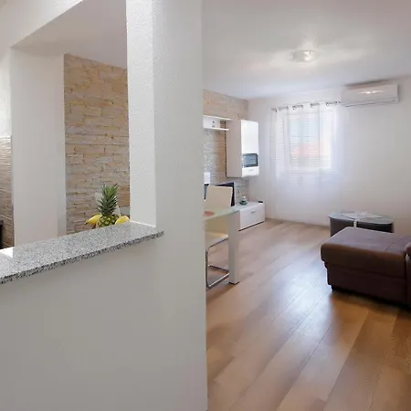 L&r Appartement Vrh (Krk)